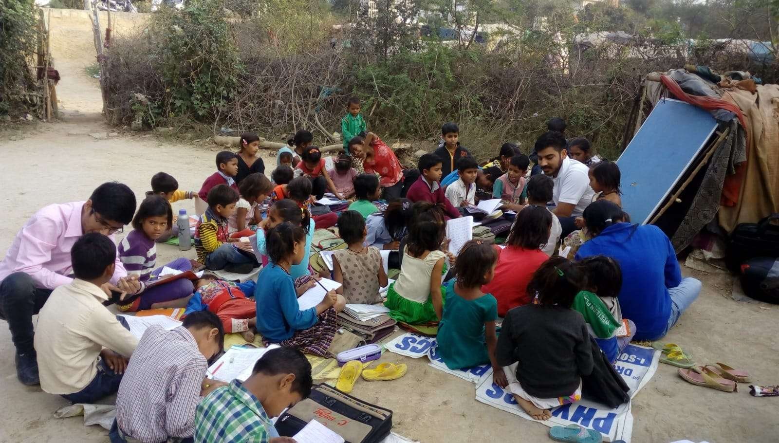 Mujhe Bhi Padhna Hai – Education Mission